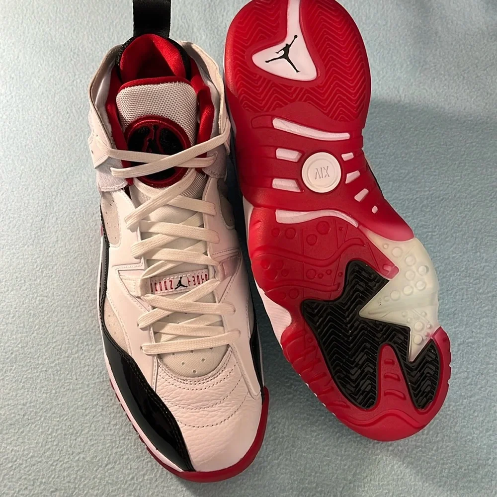 Nike Air Jordan Jumpman Two Trey Shoes 